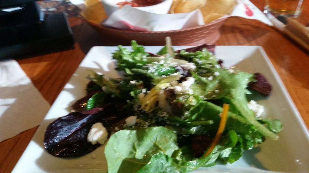 Chilis Grill & Bar | meal takeaway | 255 Vista Village Dr, Vista, CA 92083, USA | 7606391958 OR +1 760-639-1958