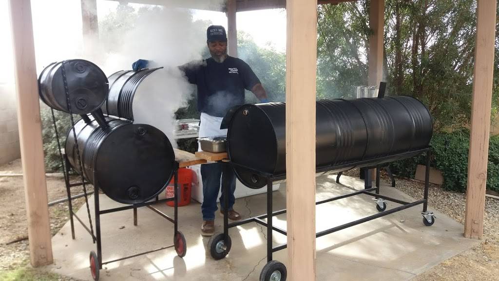 Ricks BBQ | restaurant | 2055 N Perris Blvd #A7, Perris, CA 92571, USA | 9513550244 OR +1 951-355-0244