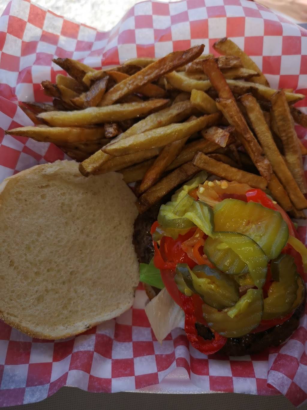 Alma Chip wagon | restaurant | 3 Peel St W, Alma, ON N0B 1A0, Canada | 5198048941 OR +1 519-804-8941