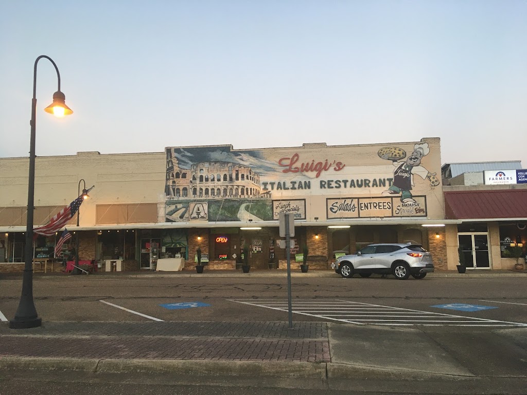 Luigis | restaurant | 210 N East St #2618, Atlanta, TX 75551, USA | 9037967020 OR +1 903-796-7020