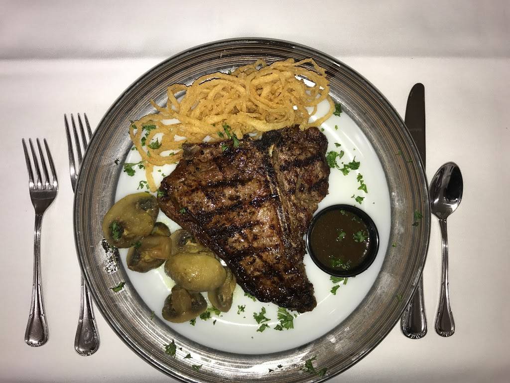 Erics Porter Haus | restaurant | 4926, 229 Wisconsin Ave, Waukesha, WI 53186, USA | 2625421300 OR +1 262-542-1300