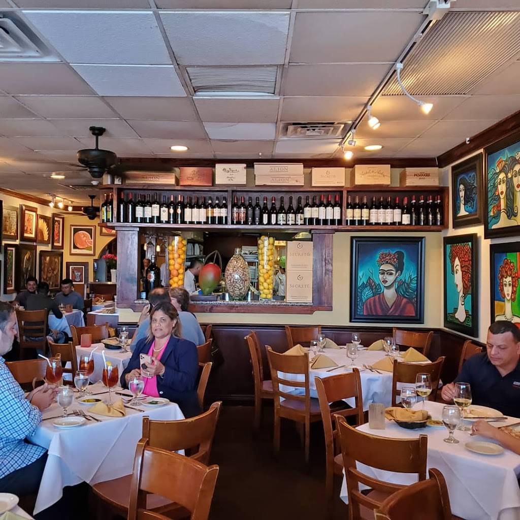 Secreto | restaurant | 11652 N Kendall Dr, Miami, FL 33176, USA | 3055964840 OR +1 305-596-4840