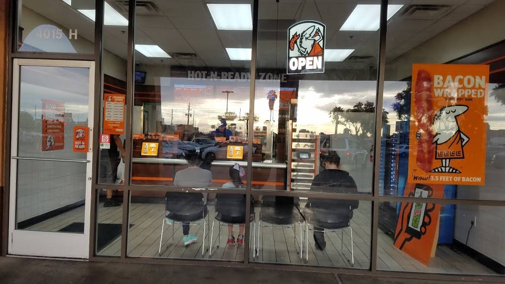 Little Caesars Pizza | meal takeaway | 4015 N 16th St Suite H, Phoenix, AZ 85016, USA | 6023547857 OR +1 602-354-7857