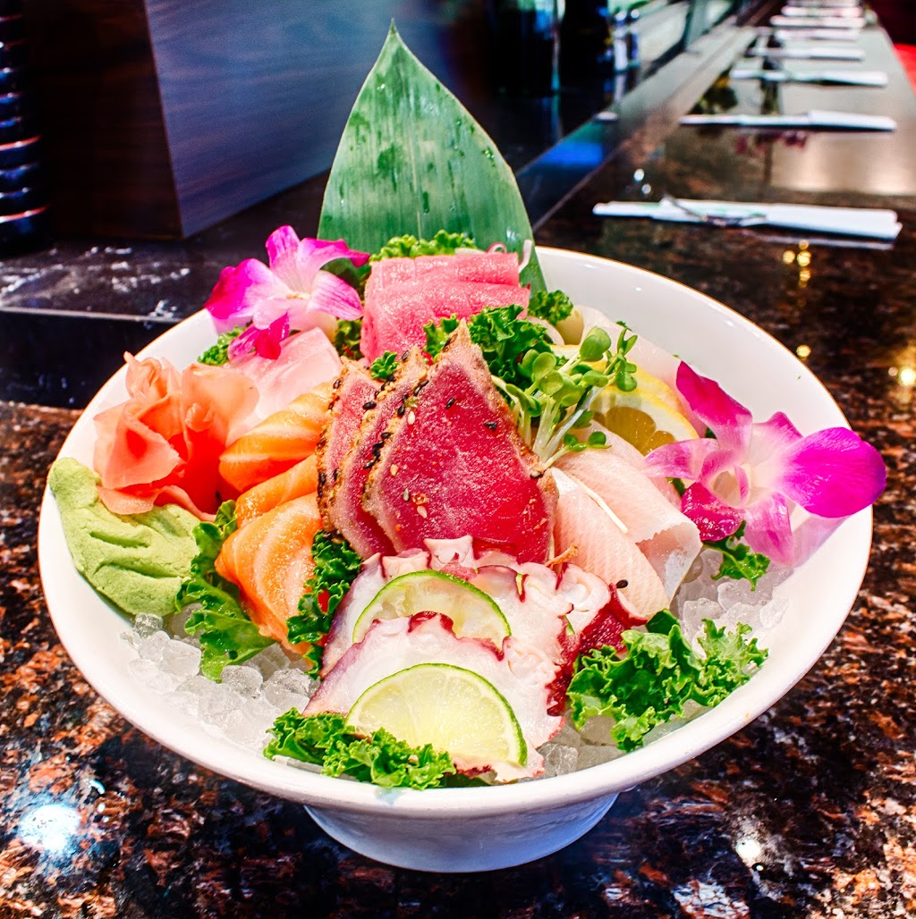 Umami Sushi Lounge & Grill Fusion | restaurant | 500 Amity Rd #1, Conway, AR 72032, USA | 5013583880 OR +1 501-358-3880
