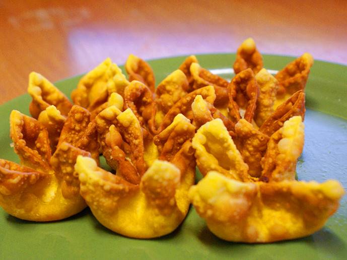 Fortune Cookie | restaurant | 1698 7th St, Oakland, CA 94607, USA | 5108325718 OR +1 510-832-5718