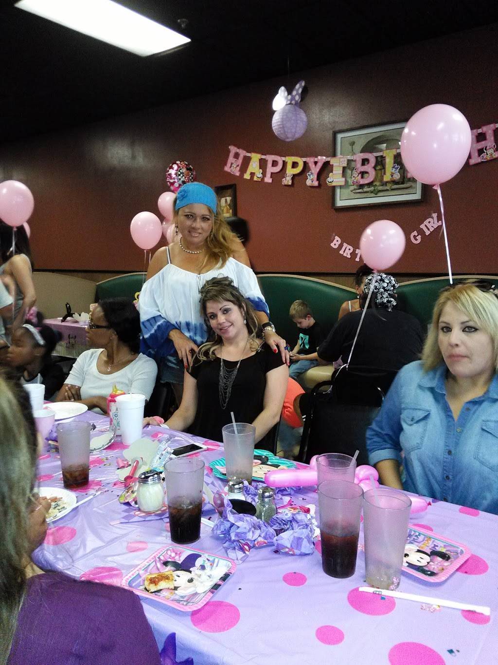 Pavarottis Pizza | restaurant | 8075 SW State Rd 200 #101, Ocala, FL 34481, USA | 3522919424 OR +1 352-291-9424