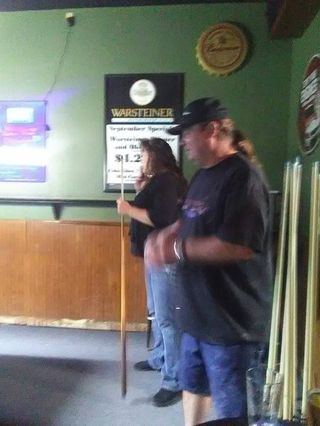 Henry Hudsons Pub | restaurant | 3737 W Main St, Norman, OK 73072, USA | 4053296044 OR +1 405-329-6044