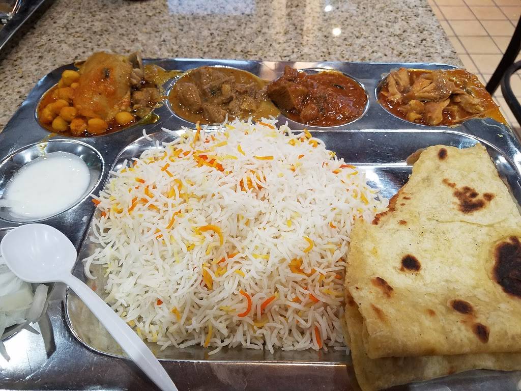 Ghareeb Nawaz Restaurant | restaurant | 2032 W Devon Ave, Chicago, IL 60659, USA | 7737615300 OR +1 773-761-5300