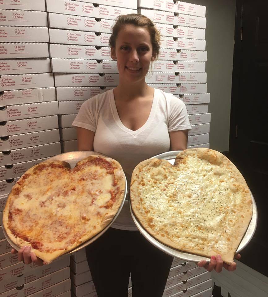 Milanese Pizza | restaurant | 519 Howard St, Riverton, NJ 08077, USA | 8567861414 OR +1 856-786-1414