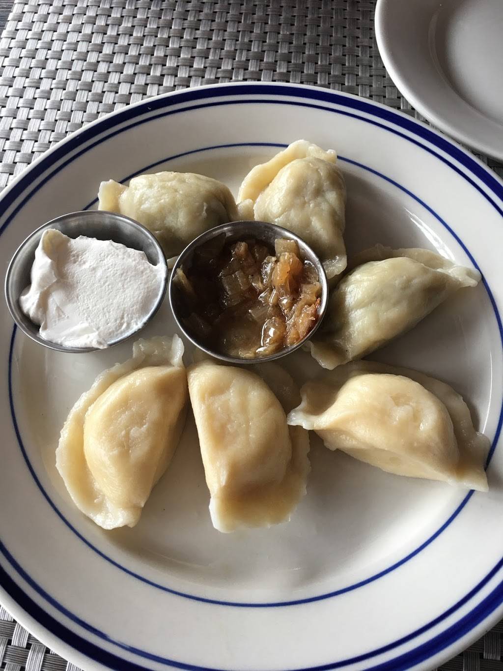 Blue Cafe | restaurant | 60 S Finley Ave, Basking Ridge, NJ 07920, USA | 9087666100 OR +1 908-766-6100