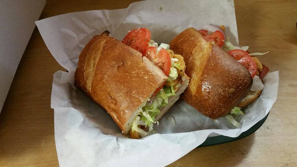 Tenintys Pizza and Subs | restaurant | 10395 NW Glencoe Rd #600, North Plains, OR 97133, USA | 5036475761 OR +1 503-647-5761