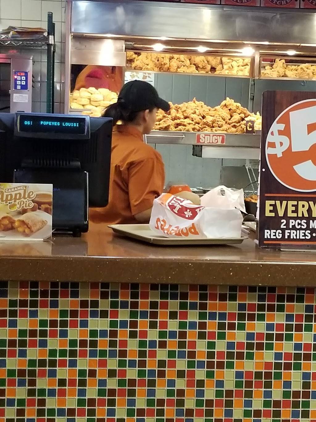 Popeyes Louisiana Kitchen | restaurant | 4773 W Cermak Rd, Cicero, IL 60804, USA | 7088630950 OR +1 708-863-0950