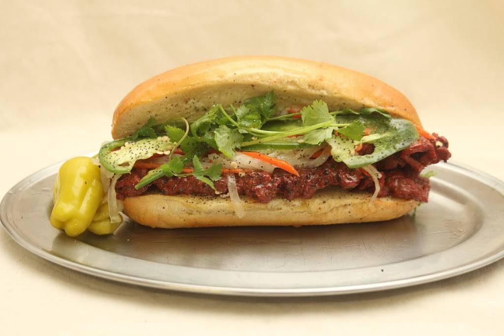 The Mess Deli | restaurant | 1770 E Broadway, Long Beach, CA 90802, USA | 5624368901 OR +1 562-436-8901