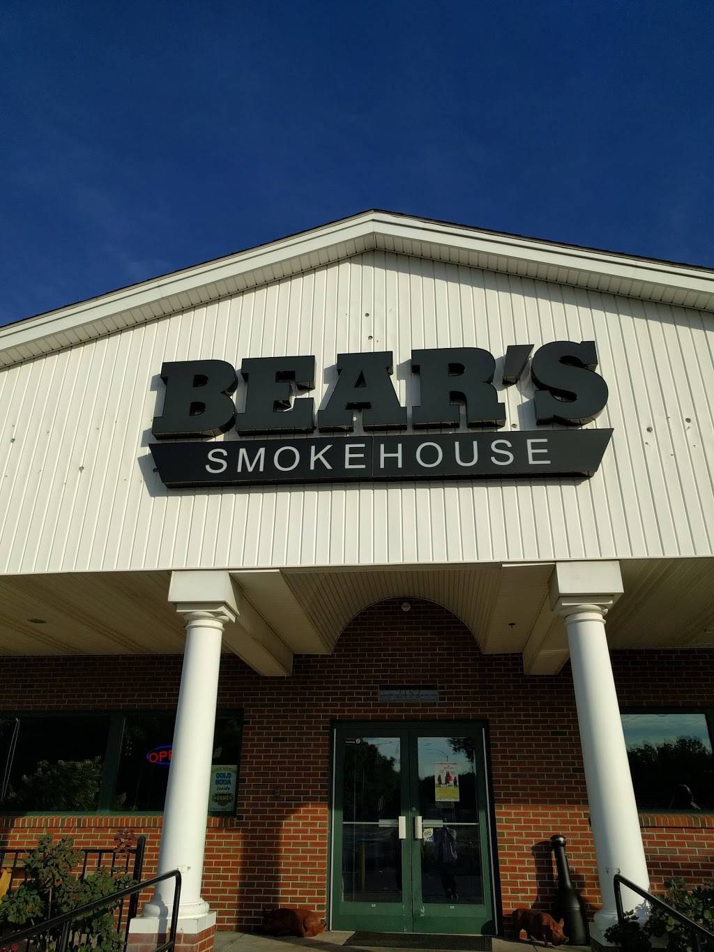 Bears Smokehouse Barbecue | restaurant | 2152 Poquonock Ave, Windsor, CT 06095, USA | 8607858772 OR +1 860-785-8772