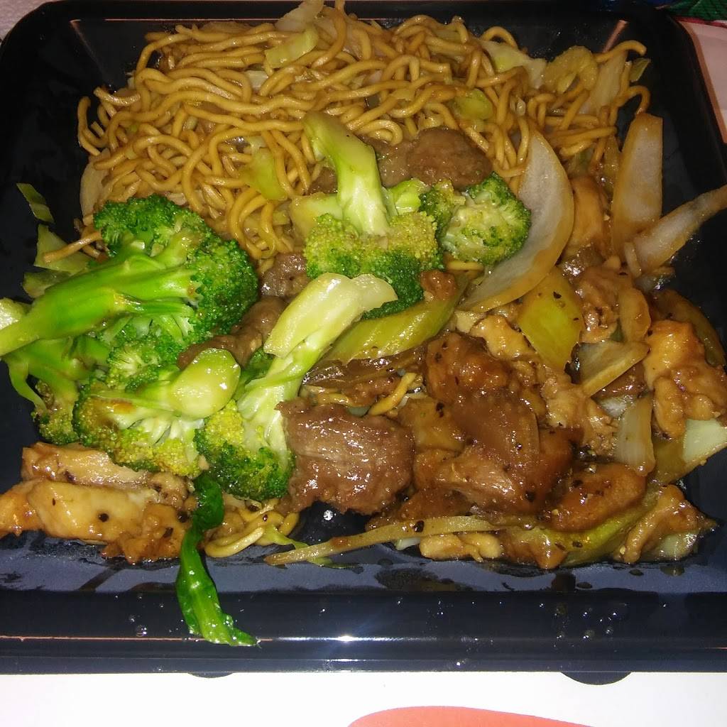 Panda Express | meal takeaway | 29255 Central Ave, Lake Elsinore, CA 92532, USA | 9516744689 OR +1 951-674-4689