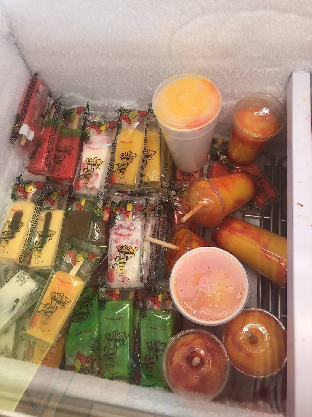 Coco Loco Fruteria Y Neveria | restaurant | 1875 John West Rd, Dallas, TX 75228, USA | 4699066156 OR +1 469-906-6156