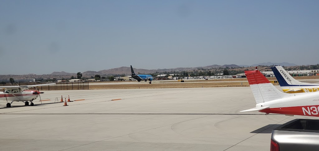 Jet A-way Cafe | restaurant | 17405 Heacock St, Perris, CA 92571, USA | 9512472189 OR +1 951-247-2189