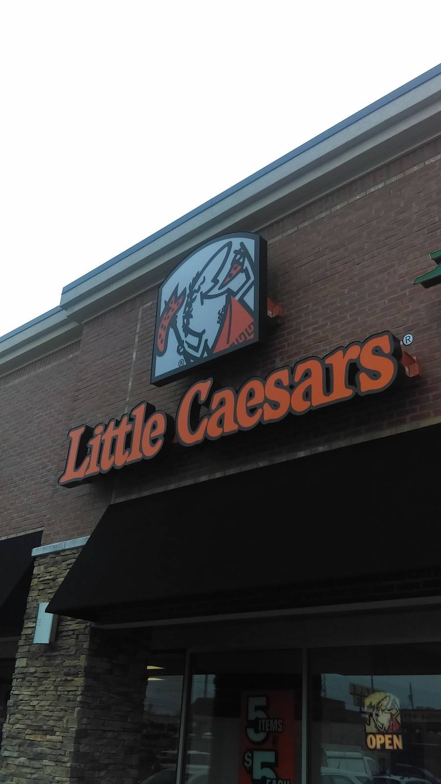 Little Caesars Pizza | meal delivery | 4133 S National Ave, Springfield, MO 65807, USA | 4178877787 OR +1 417-887-7787