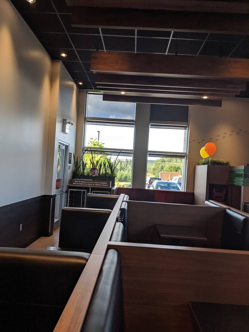 Benny&Co. | restaurant | 437 QC-117, Mont-Tremblant, QC J8E 2X6, Canada | 8193234999 OR +1 819-323-4999