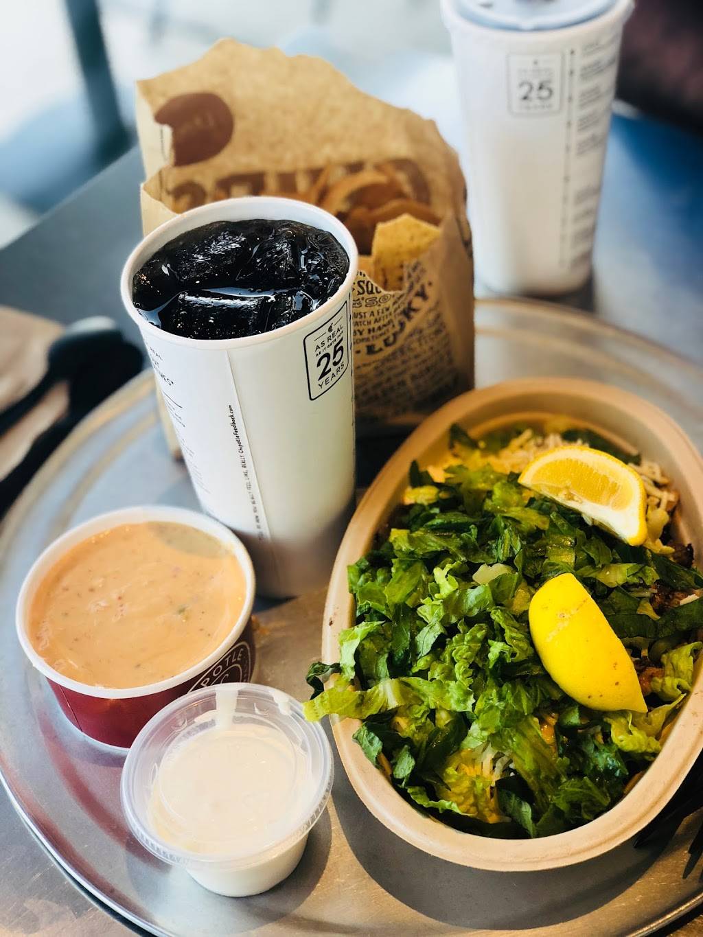 Chipotle Mexican Grill | restaurant | 438 Northwest Loop 410 Ste 101, San Antonio, TX 78216, USA | 2103400571 OR +1 210-340-0571