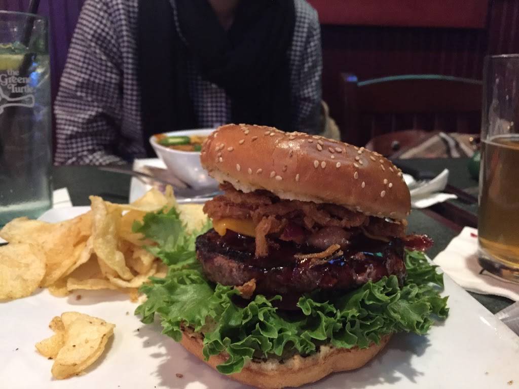 The Greene Turtle Sports Bar & Grille | restaurant | 1740 Hempstead Turnpike, East Meadow, NY 11554, USA | 5162807251 OR +1 516-280-7251