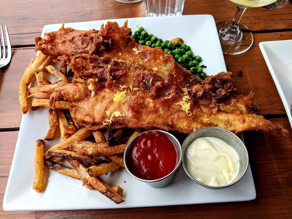 Tabor Tavern | restaurant | 5325 E Burnside St, Portland, OR 97215, USA | 5032083544 OR +1 503-208-3544