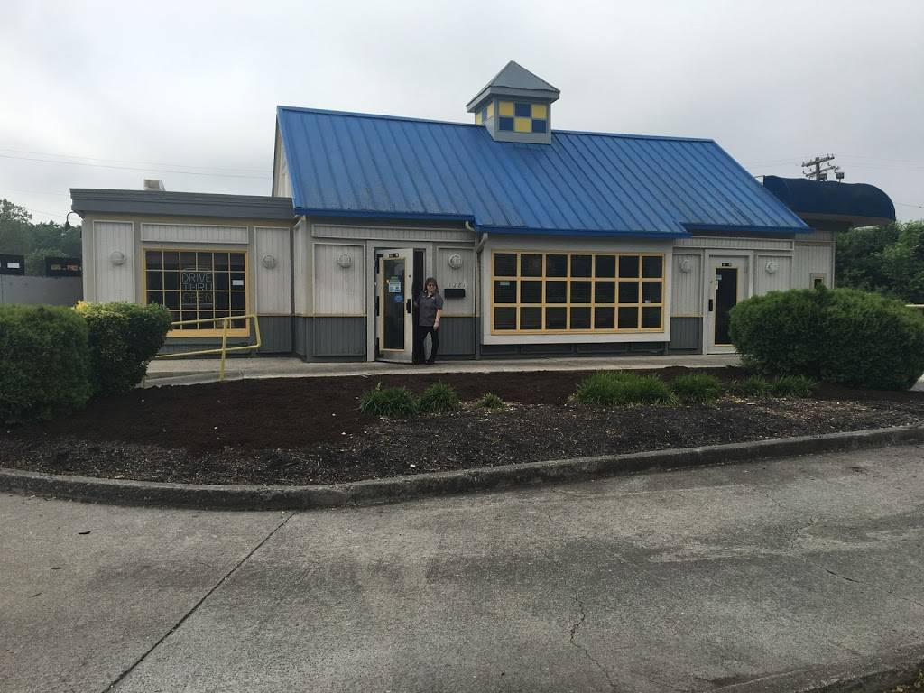 Long John Silvers | restaurant | 1281 Oak Ridge Turnpike, Oak Ridge, TN 37830, USA | 8654824709 OR +1 865-482-4709