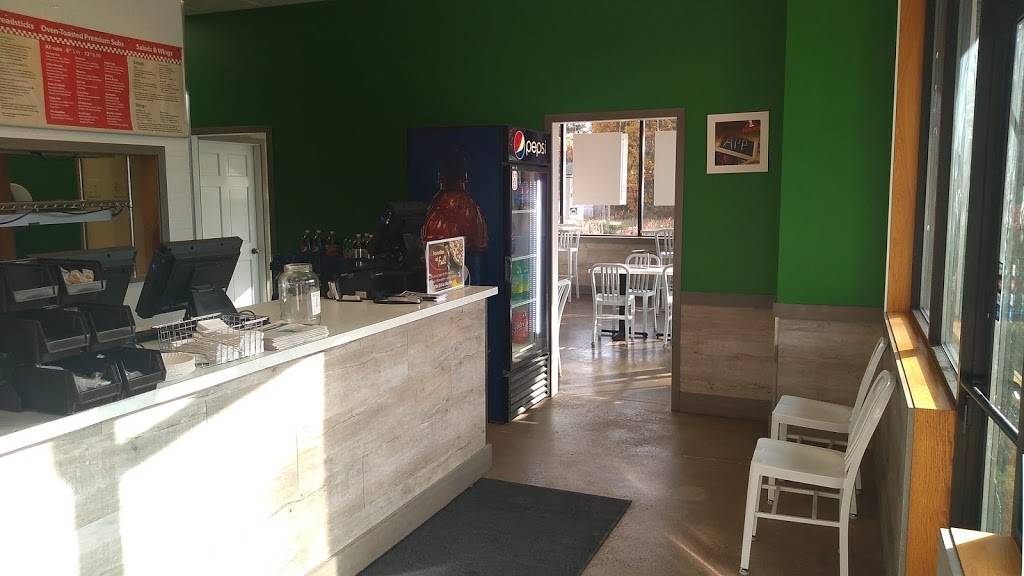 A. Papanos Pizza | restaurant | 9672 US-31, Interlochen, MI 49643, USA | 2312759300 OR +1 231-275-9300