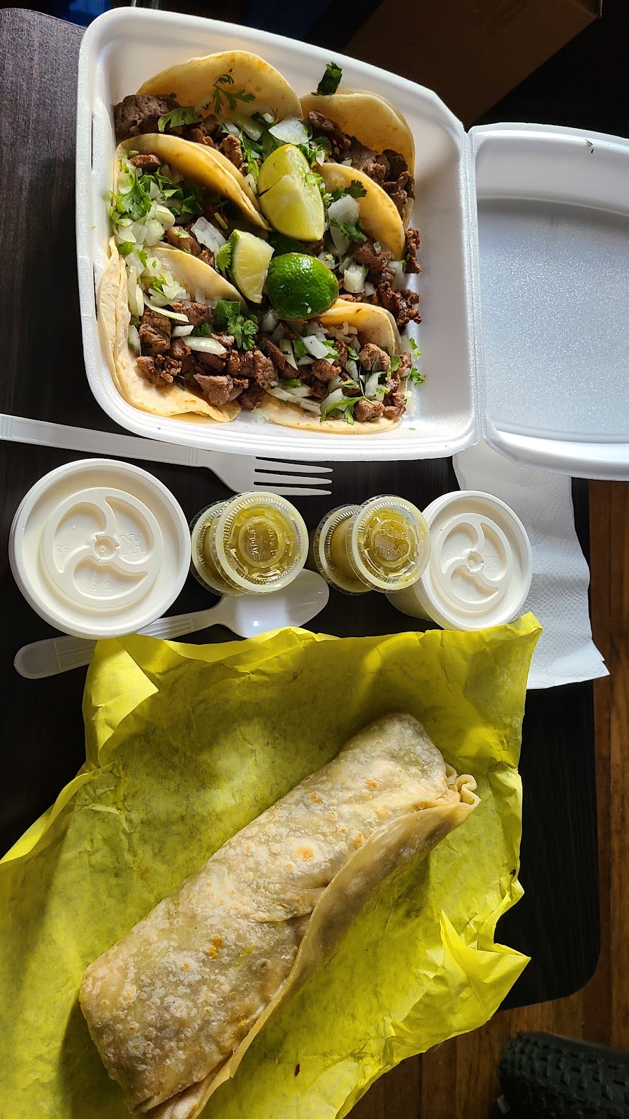 Atilanos Mexican Food - Francis | restaurant | 802 W Francis Ave, Spokane, WA 99205, USA | 5093254046 OR +1 509-325-4046