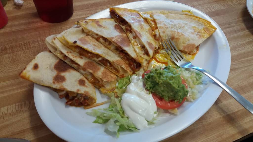 Super Taco | restaurant | 5501 Holdrege St D, Lincoln, NE 68504, USA | 4024658505 OR +1 402-465-8505