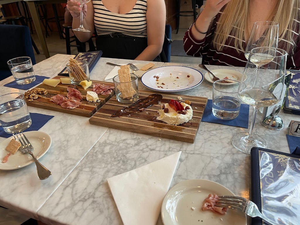 Hummingbird Wine Bar | restaurant | 1216-3C, N Monroe St, Tallahassee, FL 32303, USA | 8502962766 OR +1 850-296-2766