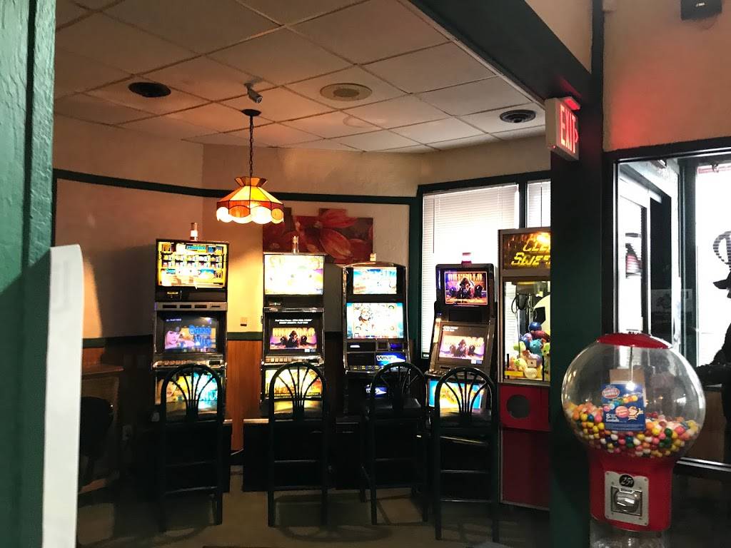 Pizza Man | restaurant | 1602 Tower Ave, Superior, WI 54880, USA | 7153949100 OR +1 715-394-9100