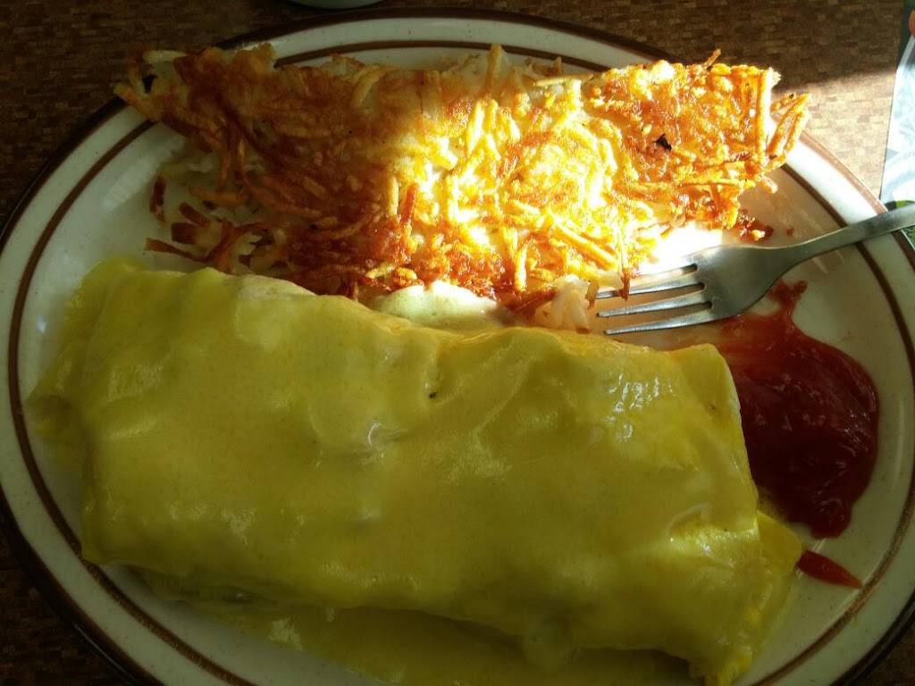 Stockmens Truck Stop | restaurant | 501 Farwell Ave, South St Paul, MN 55075, USA | 6514553044 OR +1 651-455-3044