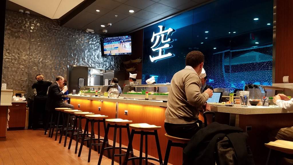 Sora Japanese Cuisine & Sushi Bar | restaurant | McNamara Terminal, near Gate A35, Worldgateway Pl, Detroit, MI 48242, USA | 7342290209 OR +1 734-229-0209