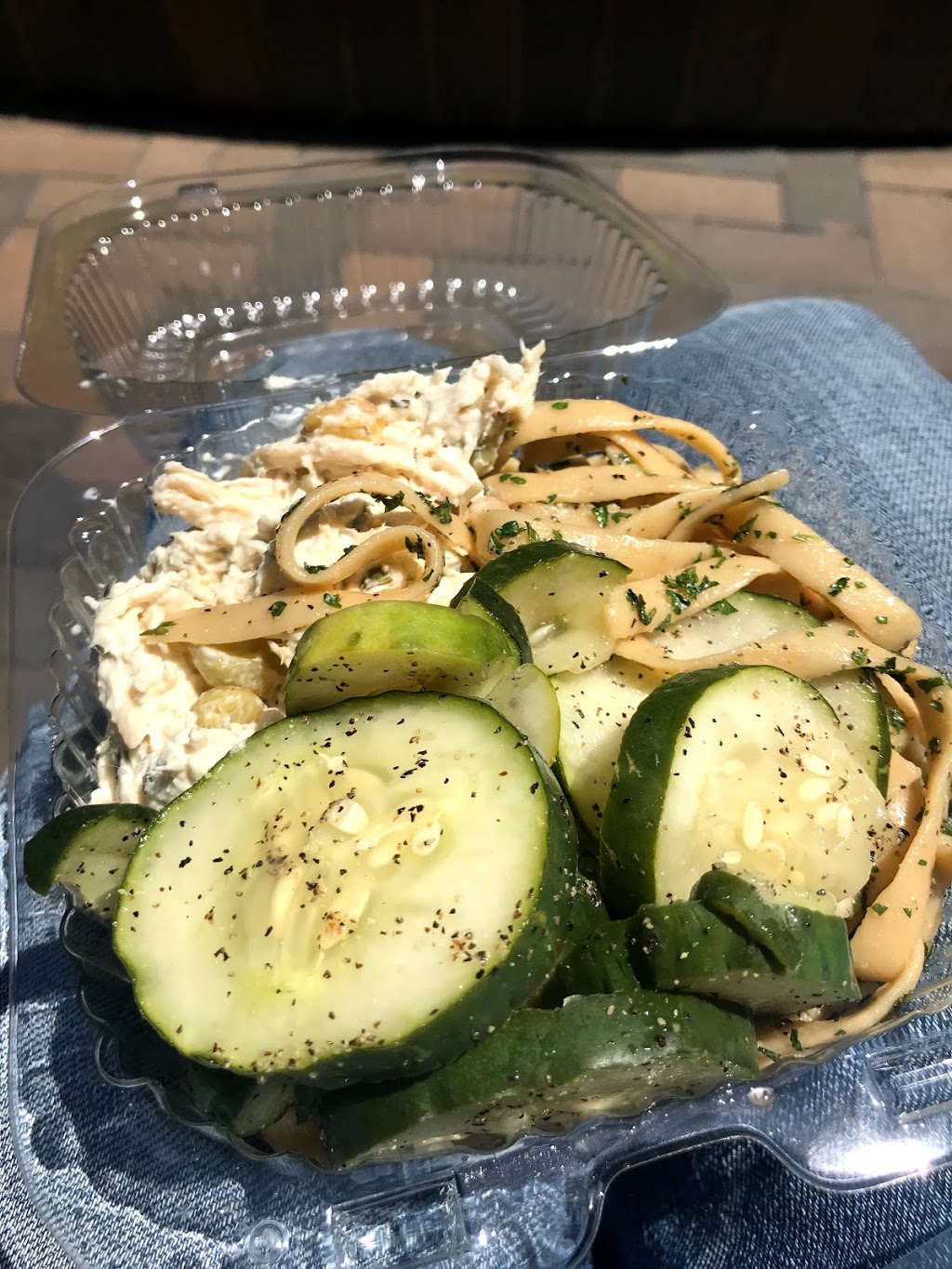 Christophers Runaway Gourmay | restaurant | 2-98 S 12th St, Richmond, VA 23219, USA | 8044003663 OR +1 804-400-3663