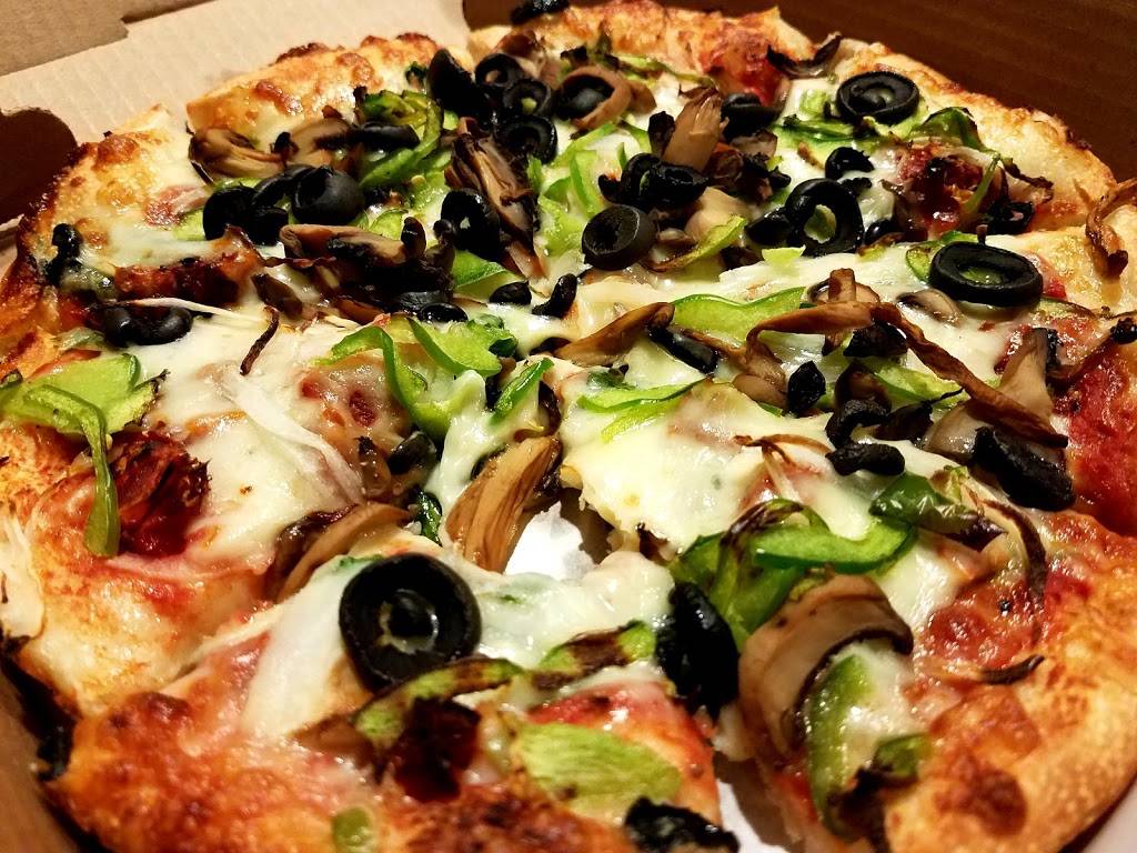 New England Pizza & Restaurant | meal takeaway | 913 Hartford Turnpike, Vernon, CT 06066, USA | 8608719300 OR +1 860-871-9300