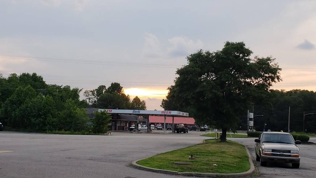 Pilot Travel Center | restaurant | 150 Plaza Park Rd, Lebanon Junction, KY 40150, USA | 5028332727 OR +1 502-833-2727