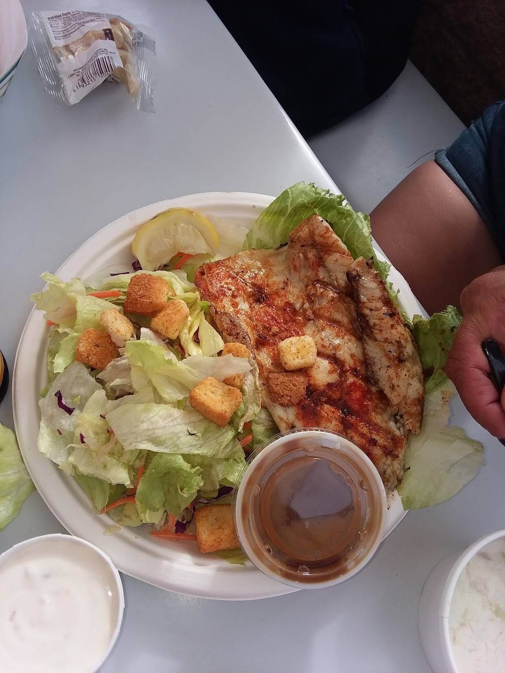 Harbor Fish & Chips | restaurant | 276 Harbor Dr, Oceanside, CA 92054, USA | 7607224977 OR +1 760-722-4977