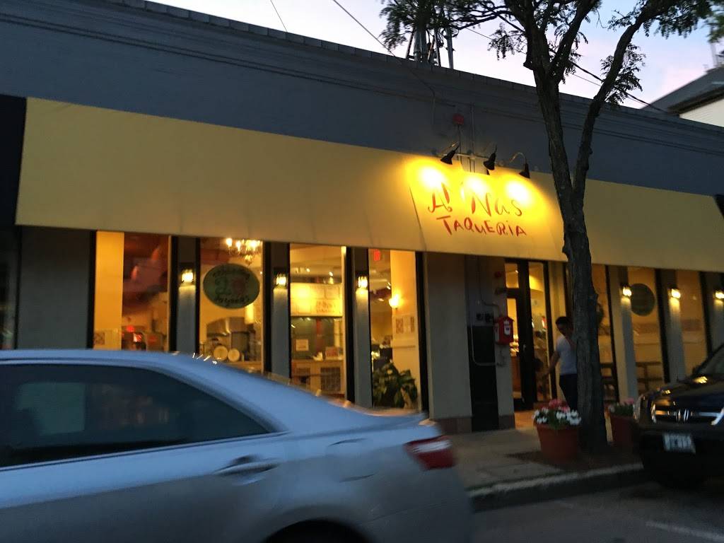 Annas Taqueria | restaurant | 27 Lincoln St, Newton, MA 02461, USA | 6179640042 OR +1 617-964-0042