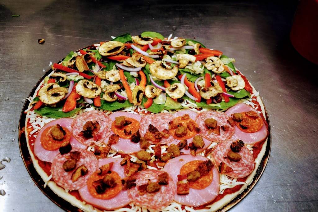 Rain Bar & Grill | restaurant | 485 Alexander Loop #100, Eugene, OR 97401, USA | 5416830747 OR +1 541-683-0747