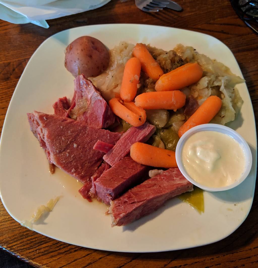 Fox Pub and Cafe | restaurant | 7800 N Sommer St Ste 302, Peoria, IL 61615, USA | 3096923693 OR +1 309-692-3693