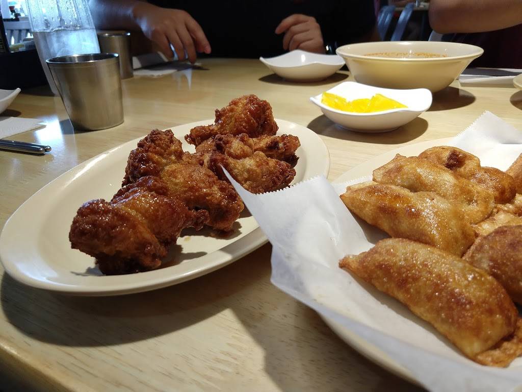 홍콩반점 | restaurant | 10650 Zelzah Ave, Granada Hills, CA 91344, USA | 8184881373 OR +1 818-488-1373