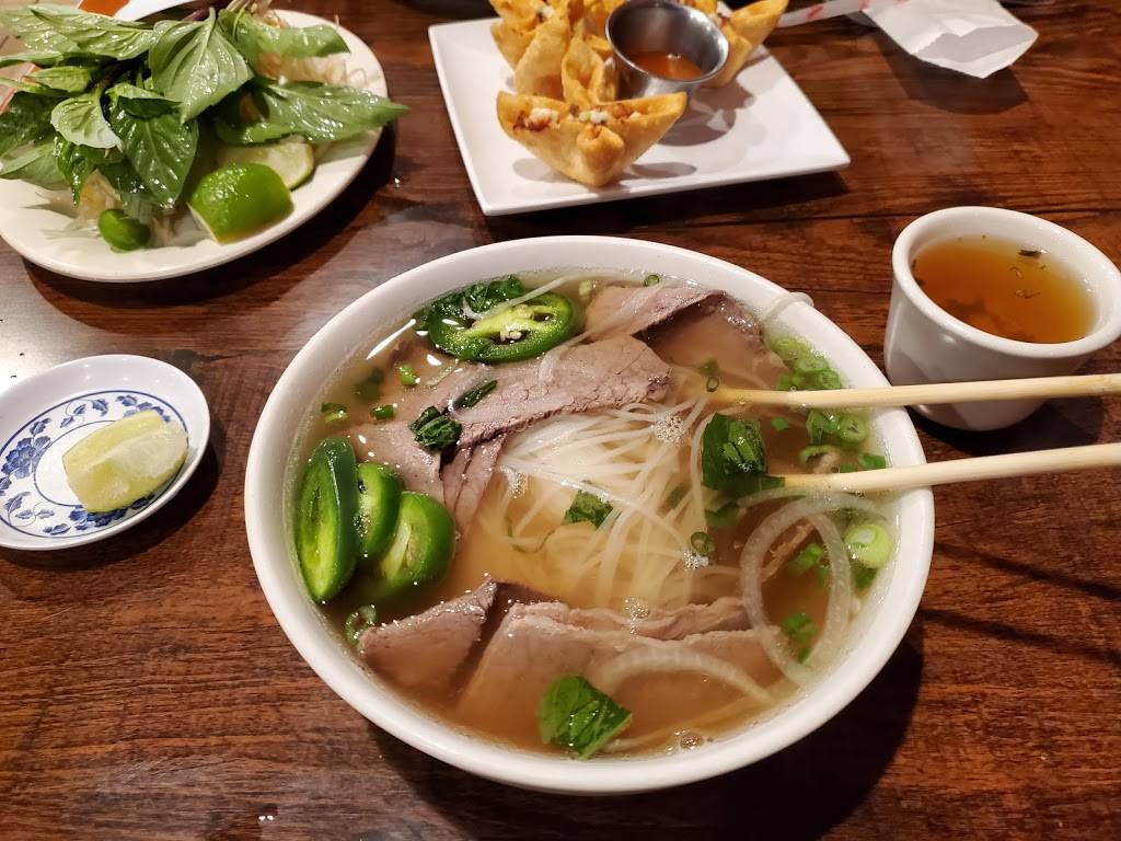 PhoVietnam | restaurant | 3234 S Wadsworth Blvd # M, Lakewood, CO 80227, USA | 7209209604 OR +1 720-920-9604
