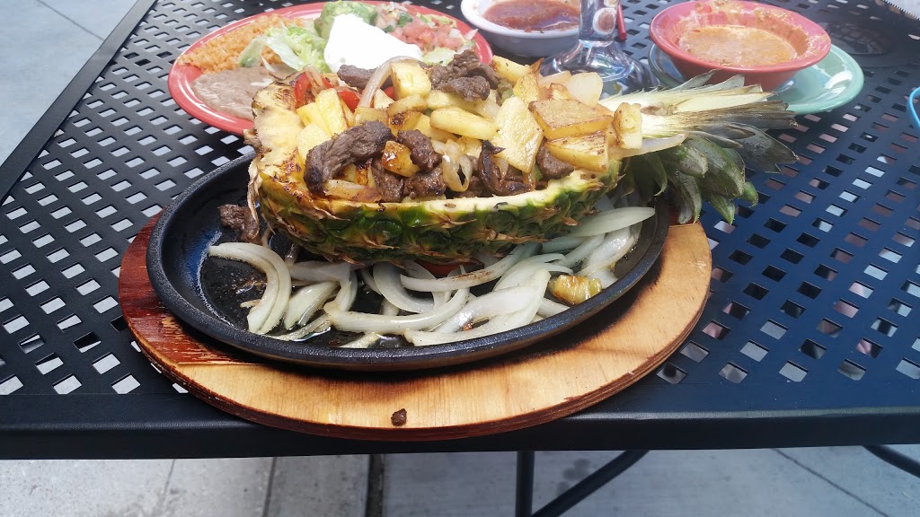 Cactus Cantina Canal Road | restaurant | 25908 Canal Rd, Orange Beach, AL 36561, USA | 2519740060 OR +1 251-974-0060