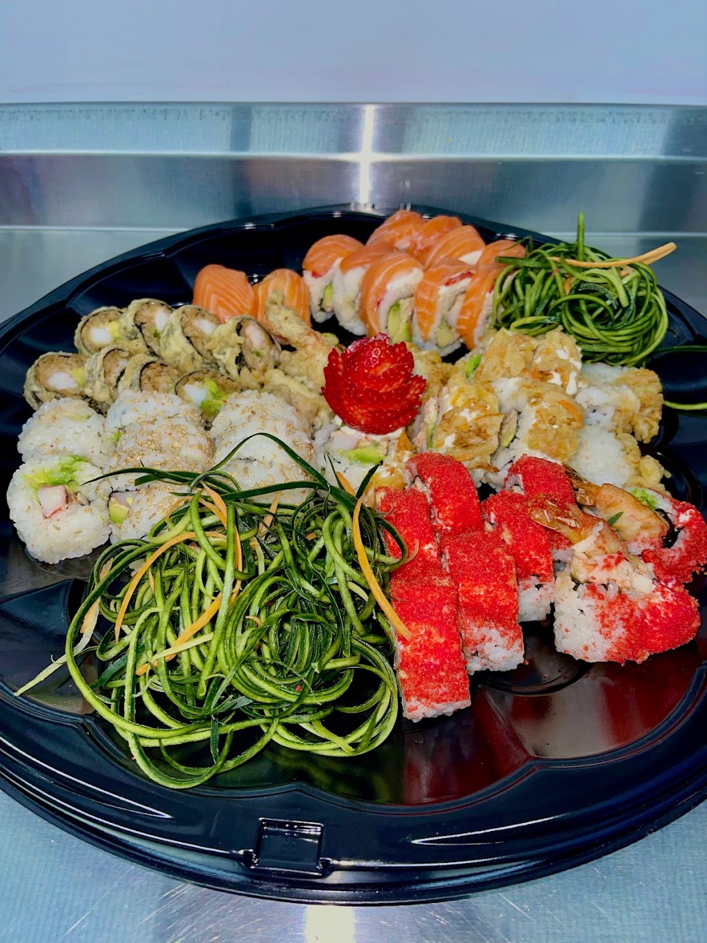 Crusin Sushi (Food Truck) | restaurant | 1615 S Loop W, Houston, TX 77054, USA | 8324053994 OR +1 832-405-3994