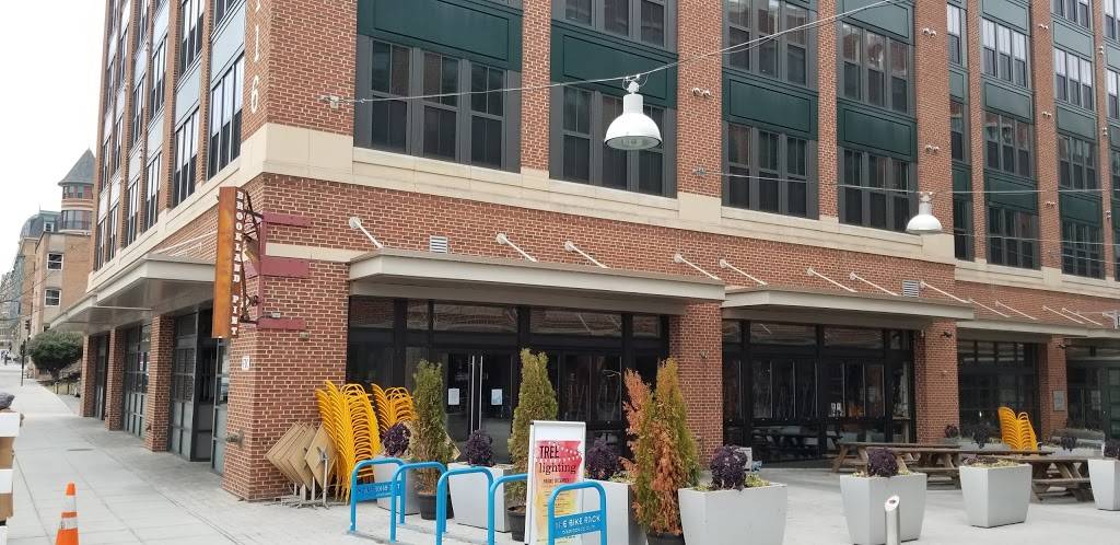 Brookland Pint | restaurant | 716 Monroe St NE, Washington, DC 20017, USA | 2027582757 OR +1 202-758-2757