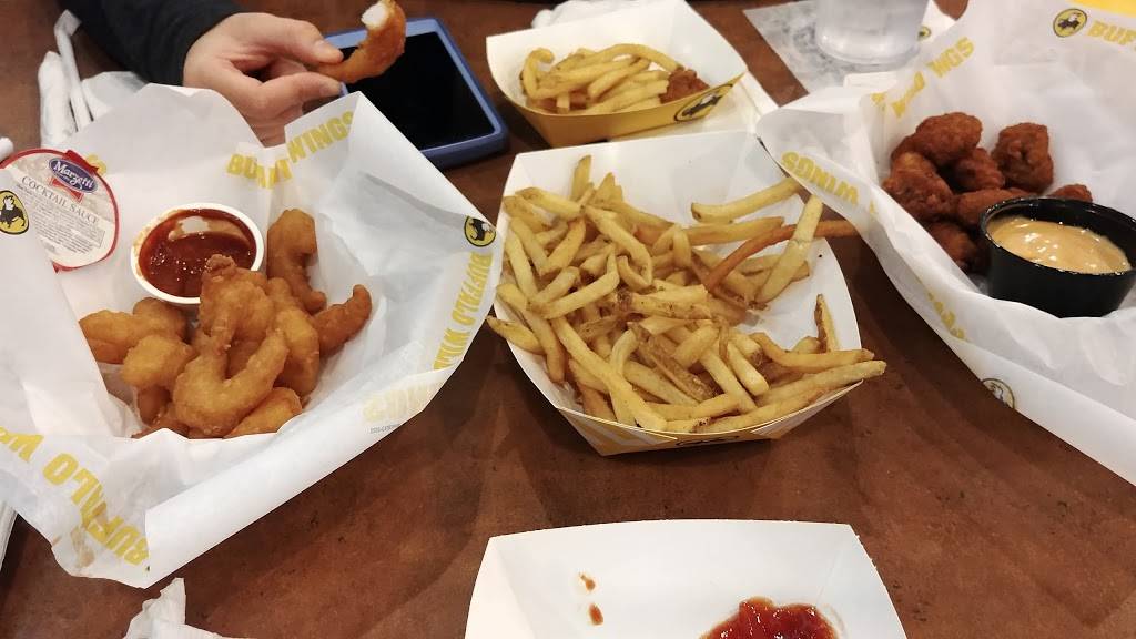 Buffalo Wild Wings | restaurant | 7000 Arundel Mills Cir #3, Hanover, MD 21076, USA | 4103790333 OR +1 410-379-0333