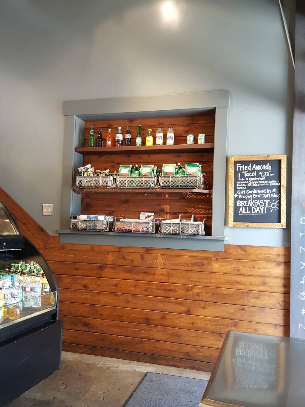 On The Alley | restaurant | 117 Harbor Way, Santa Barbara, CA 93109, USA | 8059626315 OR +1 805-962-6315