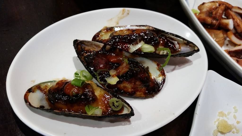 Sake 2 Me Sushi | restaurant | 13951 Carroll Way, Tustin, CA 92780, USA | 7147316980 OR +1 714-731-6980