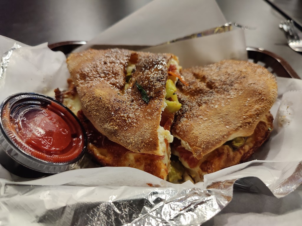 Krazy Karl’s Pizza | restaurant | 225 E 29th St Unit 100, Loveland, CO 80538, USA | 9709666969 OR +1 970-966-6969